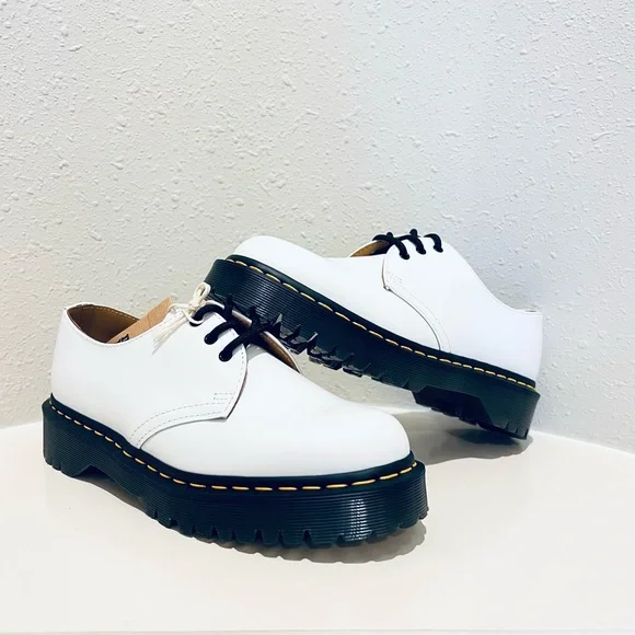 Dr. Martens 1461 Bex Smooth Leather Unisex White Oxford Shoes Sz W-8 M-7 NEW